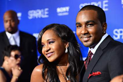 Demandan a Nick Gordon: 5 Datos Importantes que Tienes que Saber