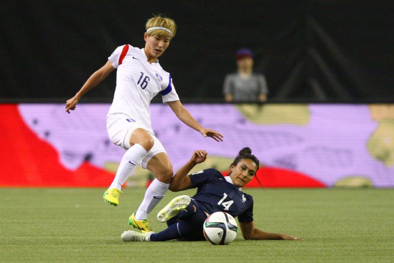 louisa necib futbol, louisa necib francia