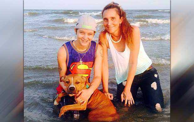 Patricia Spann y su hija Misty Velvet Dawn Spann. (Facebook/Patricia Spann)