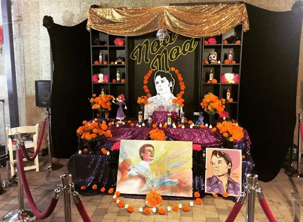 En Los Àngeles hicieron este altar con Juan Gabriel como protagonista para festejar el Día de los Muertos (Foto Instagram)