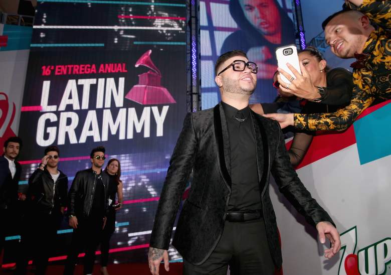 Farruko llega a los premios Latin Grammy 2015, en el MGM Grand Garden Arena, en noviembre de 2015, en  Las Vegas, Nevada.  (Getty)