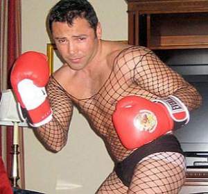 Las escandalosas fotos del boxeador que vendió una bailarina exótica (facebook)