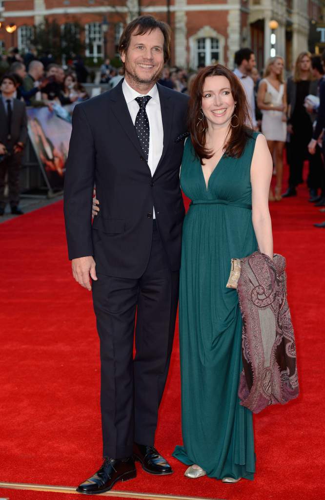 El actor Bill Paxton junto a su esposa Louise Newbury en la premier de "Titanice 3D", en marzo del 2012. (Getty)