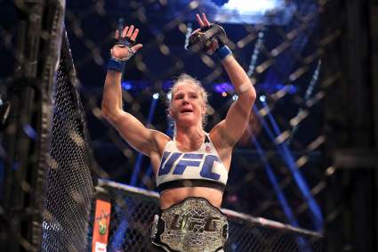Cómo Ver UFC 208 Holm vs. de Randamie en Vivo por Internet y Móvil