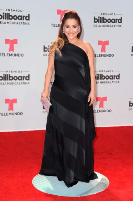Carolina Sandoval: “Me siento bella, no temo a las lombrices digitales” [VIDEO EXCLUSIVO]