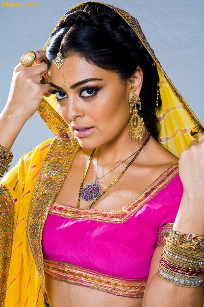 Juliana Paes, Totalmente Diva, India