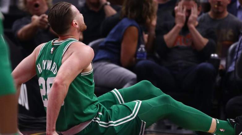 VER: Gordon Hayward se lesiona durante partido de Celtics vs Cavaliers