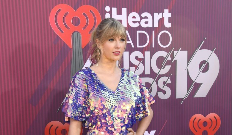 [FOTOS] iHeartRadio Music Awards 2019: Los peores vestidos de la Alfombra, Taylor Swift,