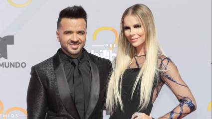 Alfombra Roja de los Premios Billboard de la Música Latina- LIVE STREAM