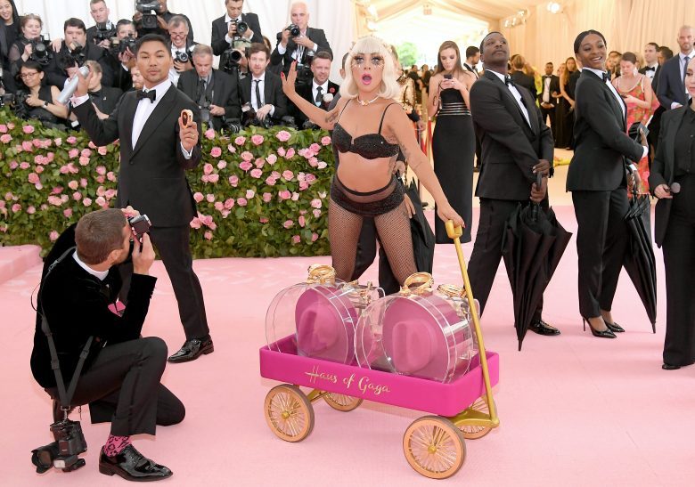 [FOTOS]"Met Gala 2019": Los peores looks de la alfombra,Lady Gaga