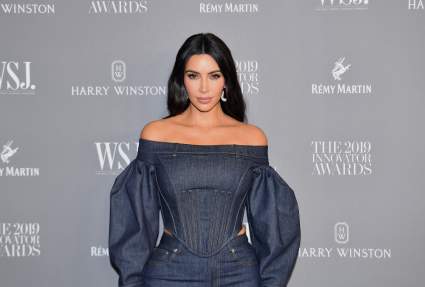 Kim Kardashian posa en ropa interior y defiende los cuerpos “no perfectos”: FOTO