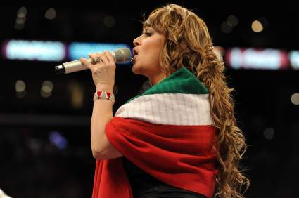 Chiquis Rivera recuerda su responsabilidad con Jenni Rivera: ¿Por qué?