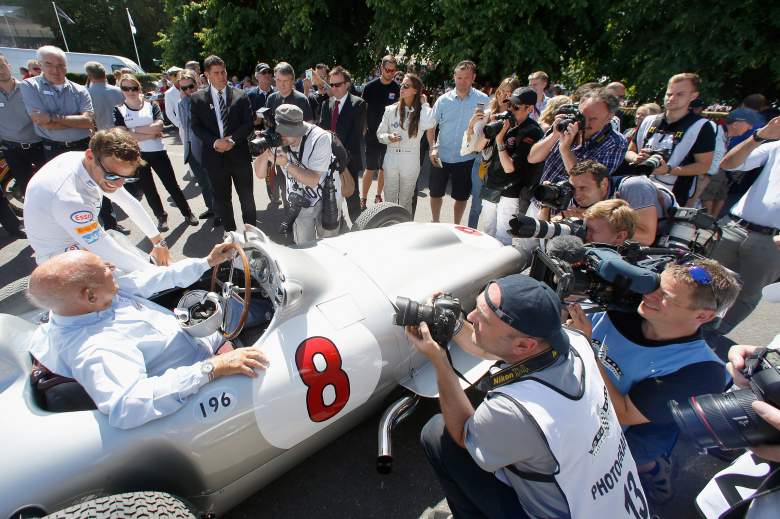 Murió Stirling Moss: ¿cómo falleció el famoso piloto de autos?