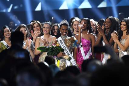 Noticias de reinas -2 de Abril: El inesperado giro en el reinado de Miss Universo