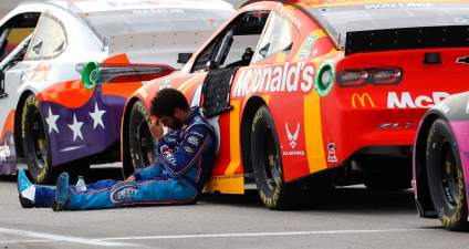 Bubba Wallace de la NASCAR se desmayó dos veces tras la carrera: ¿qué le pasó al famoso piloto?