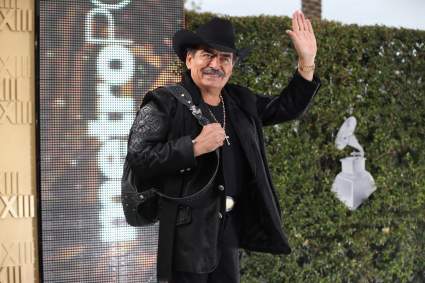 Estrenan álbum inédito de Joan Sebastian (+ESCÚCHALO AQUÍ)