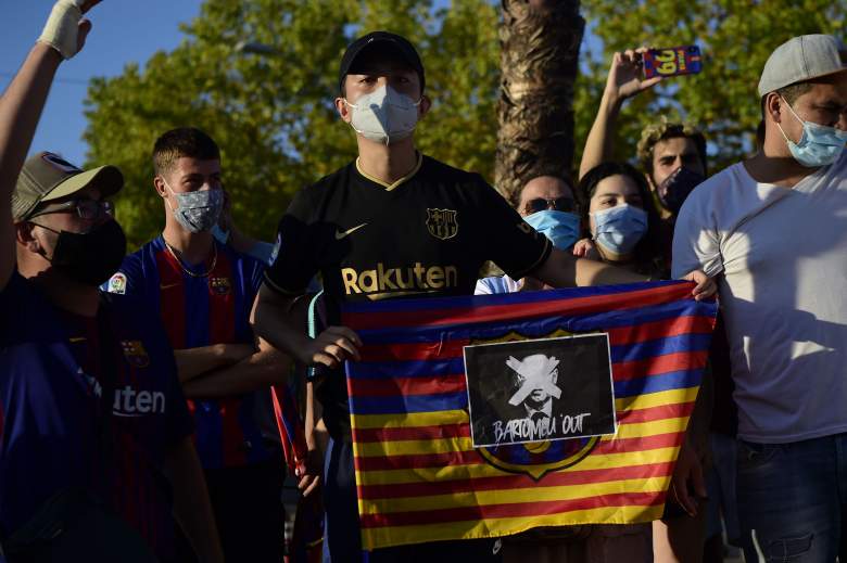 Fan del FC Barcelona a las afueras del Camp Nou - 2020