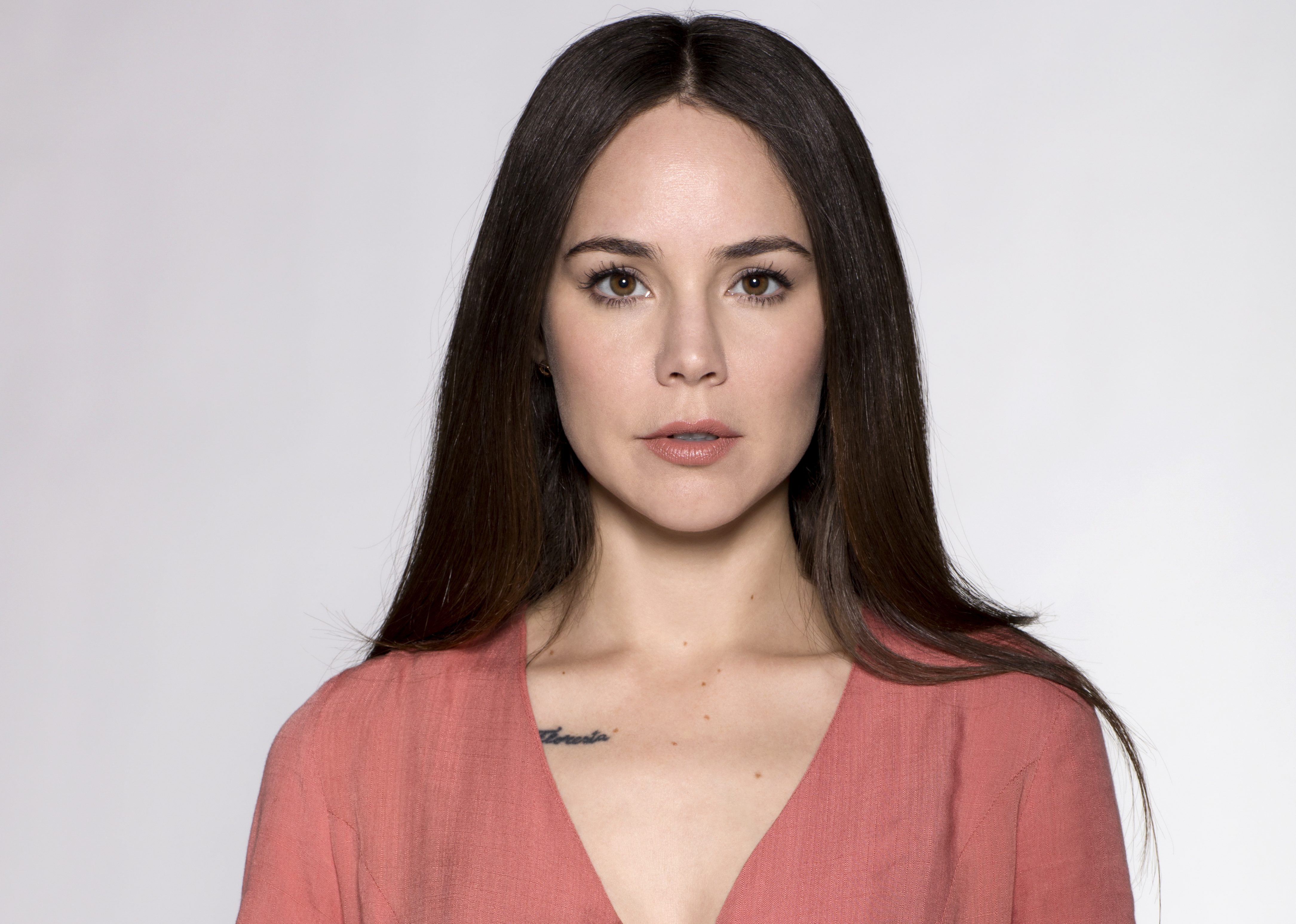 TELEMUNDO presenta nueva temporada de “FALSA IDENTIDAD