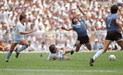 [Video]: Muerte de Maradona: Revive aquí el famoso gol “La mano de Dios”