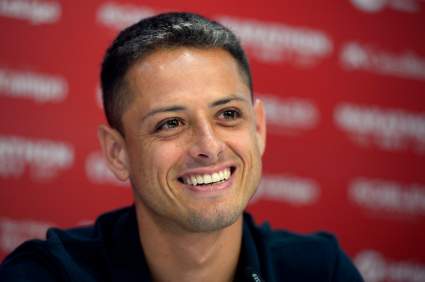 ¿Por qué el hijo de ‘Chicharito’ Hernández tiene los ojos azules?, ¿No es su hijo?