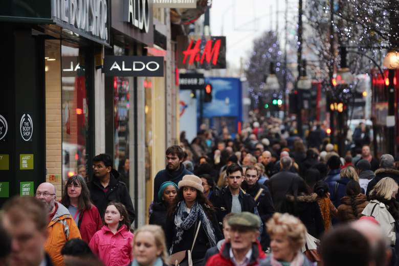 Consumidores en las calles de Londres.