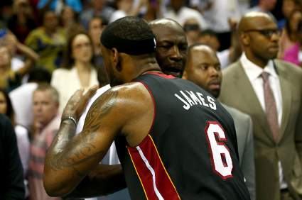 LeBron James le envía mensaje a Tom Brady: ¿Que le aconsejó?