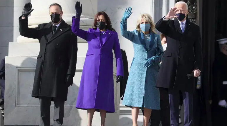 El abrigo utilizado por la primera dama Jill Biden en la inauguración [FOTOS