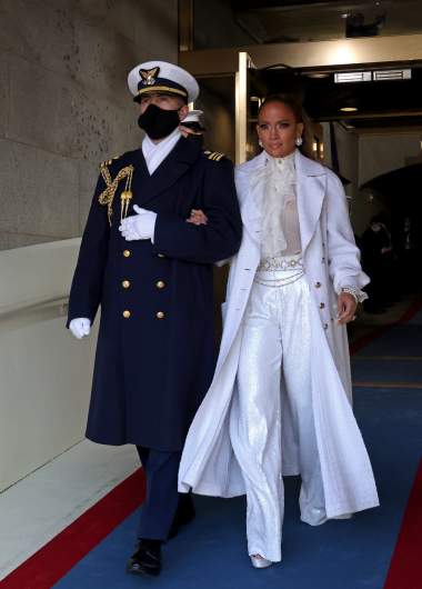 Jennifer Lopez de blanco en la Inauguración.