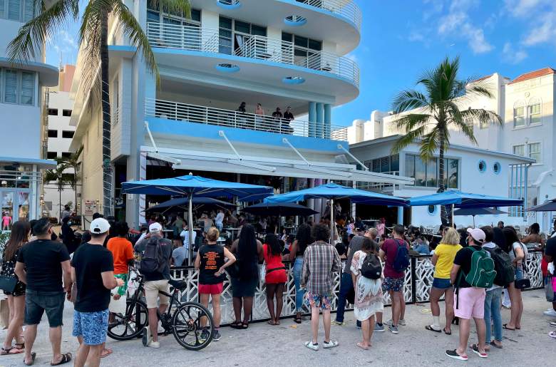 Arrestan a 150 personas en Miami por desórdenes en vacaciones de primavera