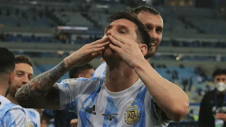 Lionel Messi celebra en la Copa América