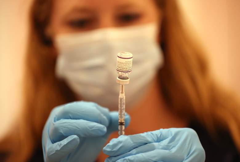 Vacuna Pfizer reduce su eficacia contra COVID-19: ¿Por?