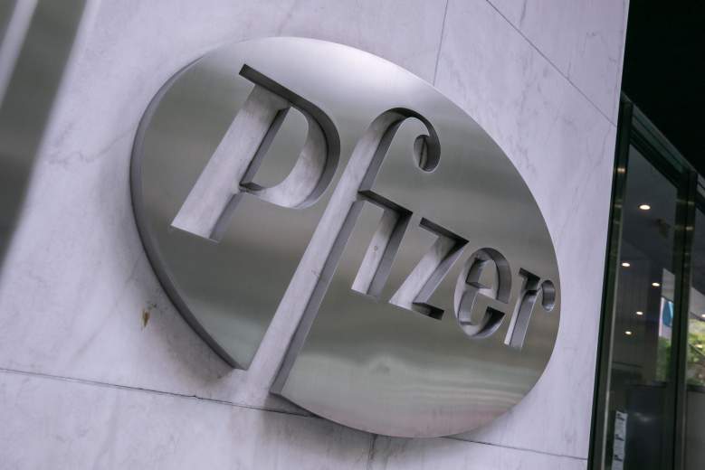 La señalización de Pfizer Inc. se ve el 22 de julio de 2020 en la ciudad de Nueva York.