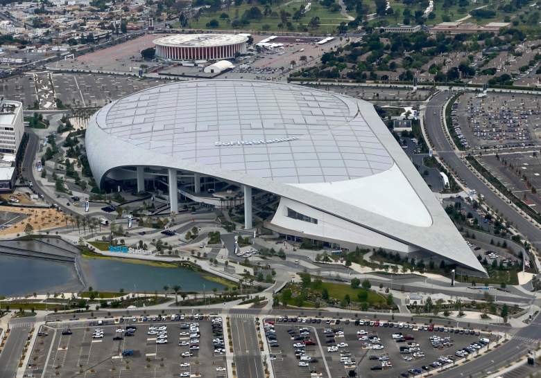 Vista aérea del SoFi Stadium, hogar de Los Angeles Rams y Chargers en Inglewood, California, el 22 de abril de 2021.