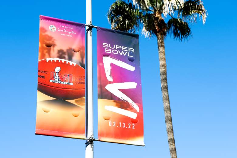 La señalización se ve durante una vista previa para la prensa de la Experiencia del Super Bowl presentada por Lowe's en el Centro de Convenciones de Los Ángeles el 4 de febrero de 2022 en Los Ángeles, California.