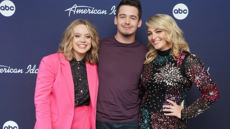 Los tres mejores concursantes de "American Idol", Leah Marlene, Noah Thompson y HunterGirl.