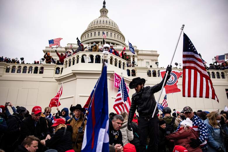 Partidarios pro-Trump asaltan el Capitolio de los Estados Unidos luego de un mitin con el presidente Donald Trump el 6 de enero de 2021 en Washington, DC.