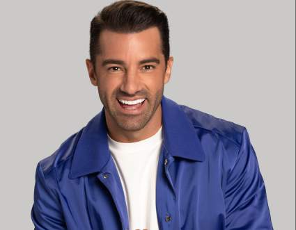 Toni Costa habla de la relación de su madre con su novia Evelyn Beltrán