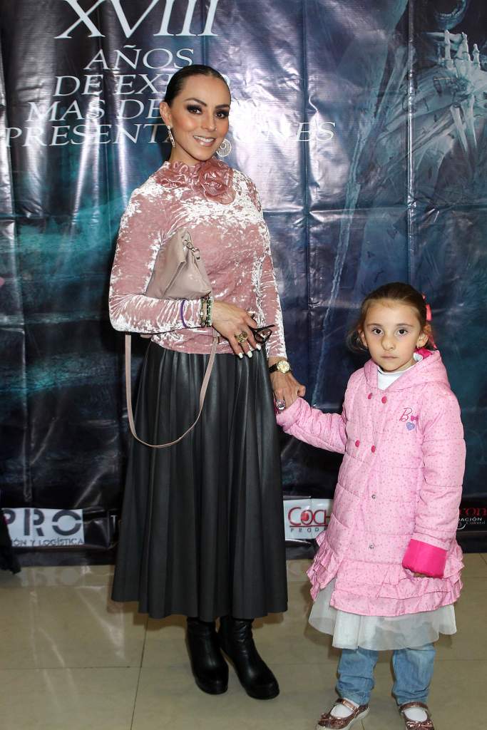 Ivonne Montero y su hija Antonella