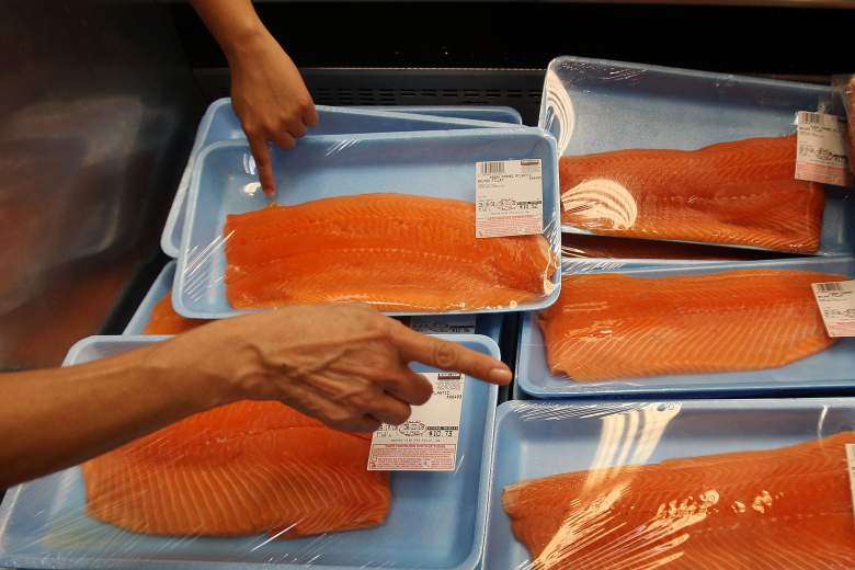 Retiran de mercado salmón contaminado por listeria