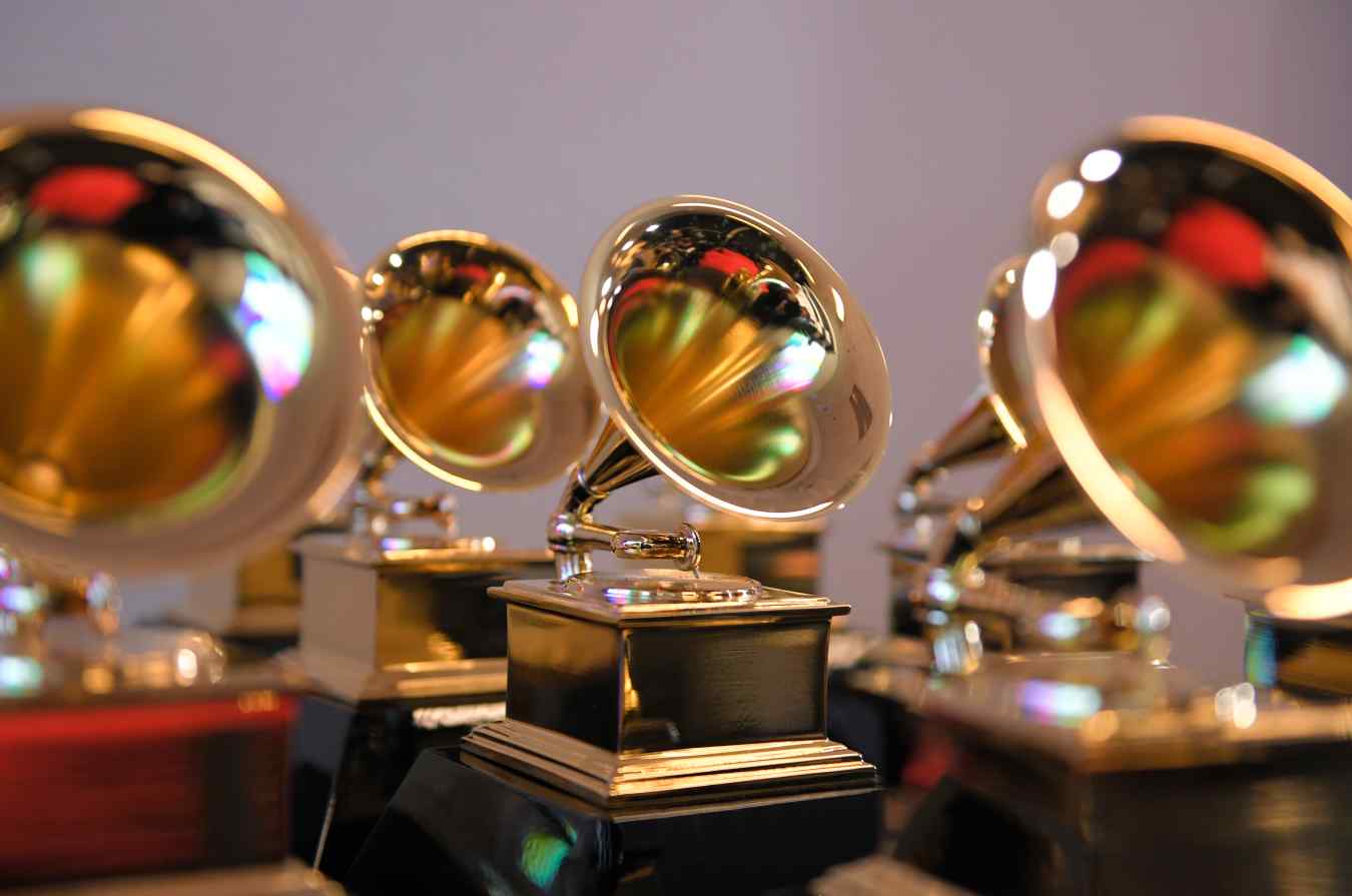 Latin Grammy 2022 ¿Quiénes serán los presentadores?