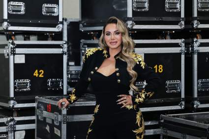 Chiquis Rivera lanza tema musical “Porque soy abeja reina” (+ESCÚCHALO AQUÍ)