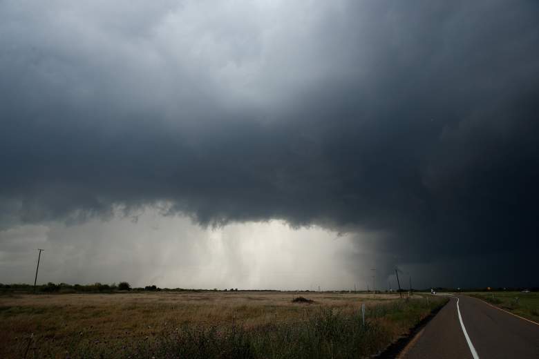 Tornados en Texas y Louisiana dejan a miles de personas sin electricidad