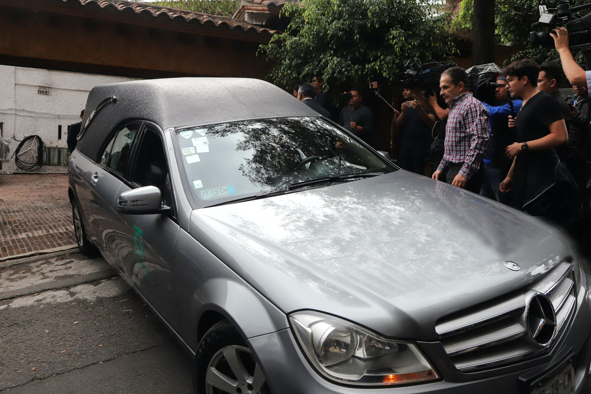 El auto que llevaba el cuerpo de Talina Fernández