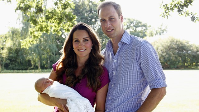 Prince George Alexander Louis of Cambridge, Prince George Photos, Prince William Royal Baby, Prince George Prince William, Prince George Kate Middleton, Royal Baby Photos, Prince George First Appearance