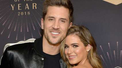 JoJo Fletcher Slammed by Fans for Her Wedding Day Look