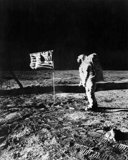 buzz aldrin