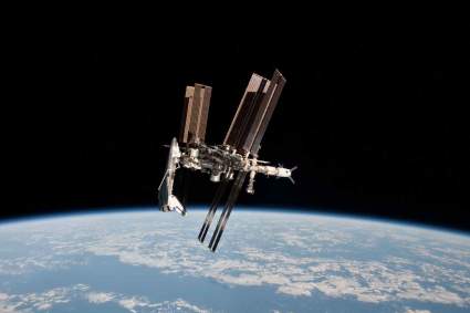 Que ‘Star Trek’ las cenizas de Actor fueron contrabandadas ¿A bordo del ISS?