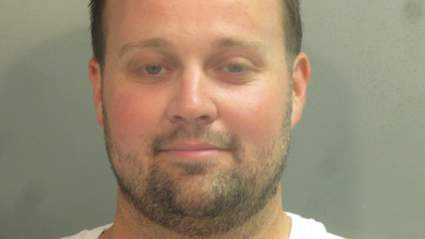 Los fiscales quieren que Josh Duggar pase 20 años en la prisión federal: Documentos del Tribunal