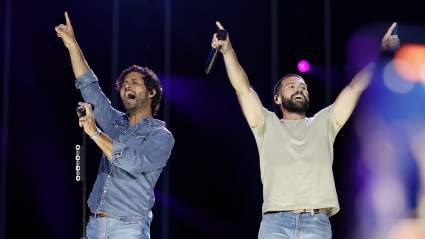 Los entrenadores más recientes Dan " Shay Explica cómo ‘Doble Silla’ Twist Works