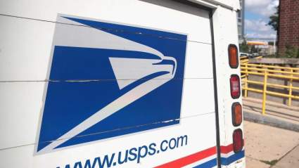 ¿El correo se entrega en el día laboral 2021? ¿Las Oficinas de Correos están abiertas o cerradas?